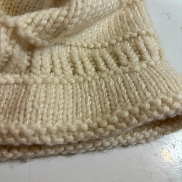 Vintage hand-knit cream coloured baggy dread hippie boho winter toque beanie hat - Picture 8 of 9